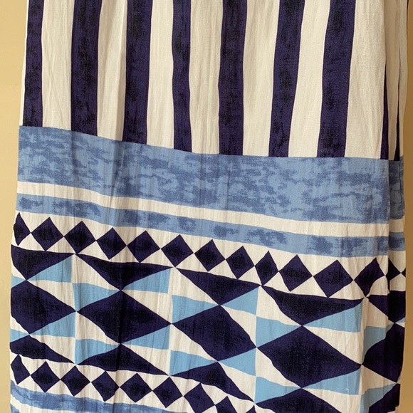 Blue dress - Picture 2 of 4